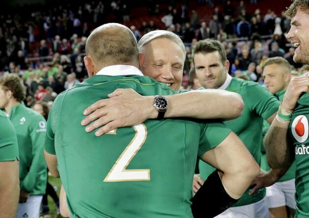 joe-schmidt-celebrates-with-rory-best-after-the-match