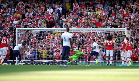 arsenal-v-tottenham-hotspur-premier-league-emirates-stadium