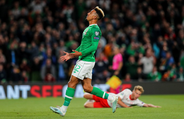 callum-robinson-reacts-to-a-missed-chance