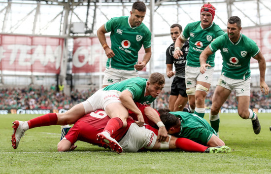 james-ryan-scores-a-try-with-conor-murray-josh-van-der-flier-rob-kearney-and-jordan-larmour