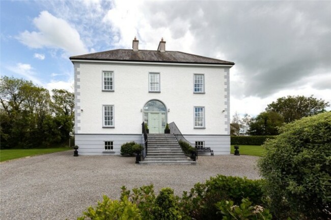 3f1081bb536093cb670d7c3aa8284d44