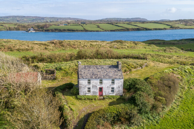 7aa23955c5bfb283ea29892f46e8f383