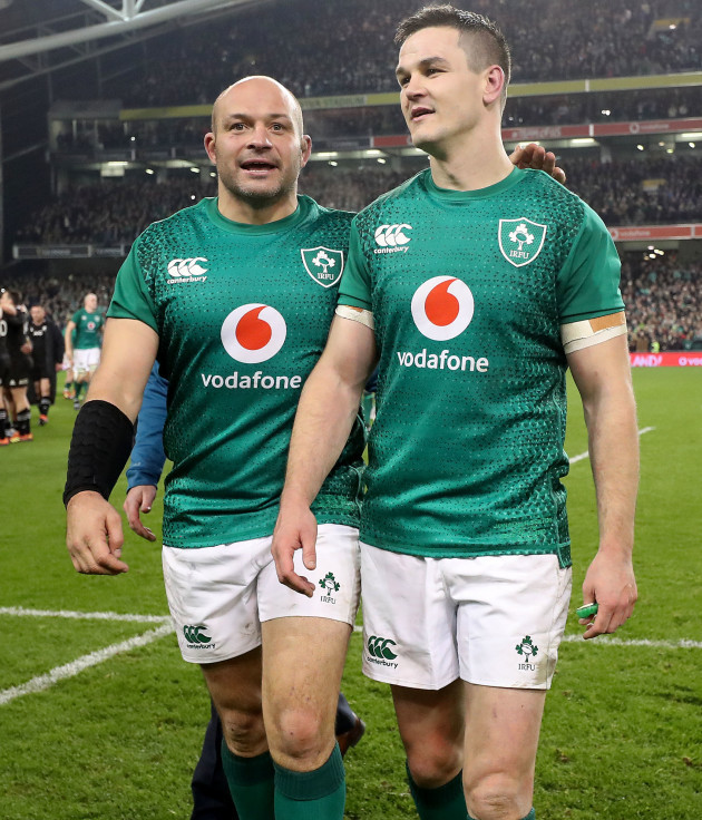 rory-best-celebrates-with-jonathan-sexton-after-the-game