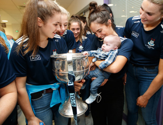 james-ryan-with-hannah-oneill-and-teammates