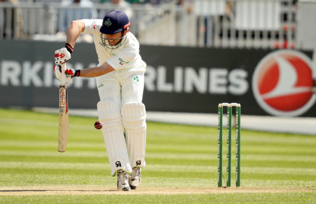 ed-joyce-of-ireland-is-trapped-lbw-off-a-delivery-by-mohammad-abbas