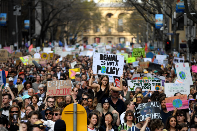 PHOTOS: Thousands Of Students Turn Out Around The Country For Climate ...