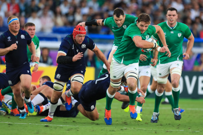 iain-henderson-breaks