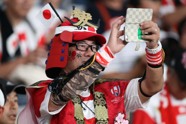 japan-fans-ahead-of-the-game