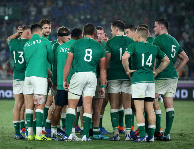 the-ireland-team-huddle-after-the-game