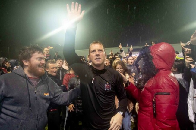 vinny-perth-celebrates-winning-the-league