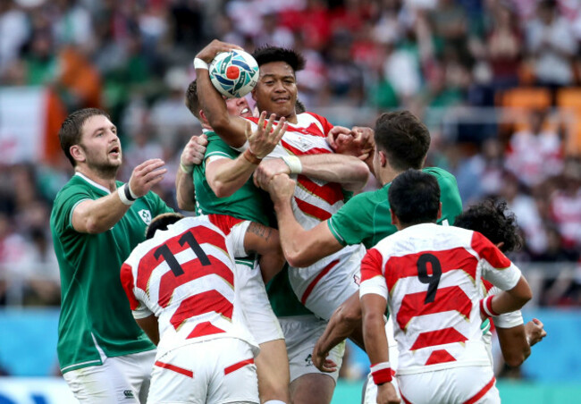 iain-henderson-garry-ringrose-and-jacob-stockdale-with-kotaro-matsushima