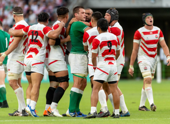 cj-stander-with-michael-leitch-and-pieter-labuschagne