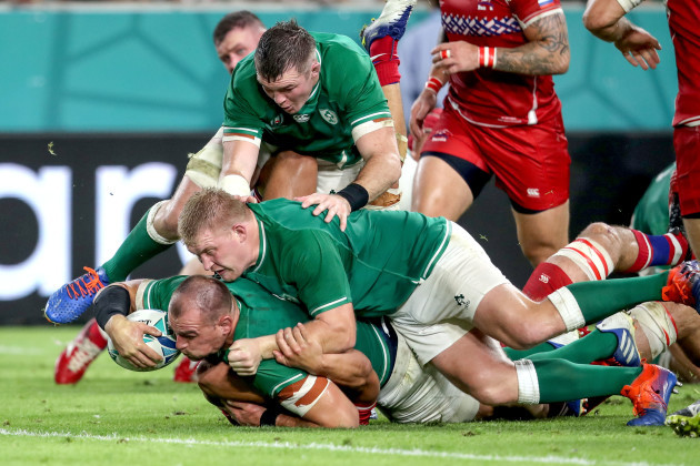 rhys-ruddock-scores-their-third-try-of-the-game-supported-by-john-ryan-and-peter-omahony