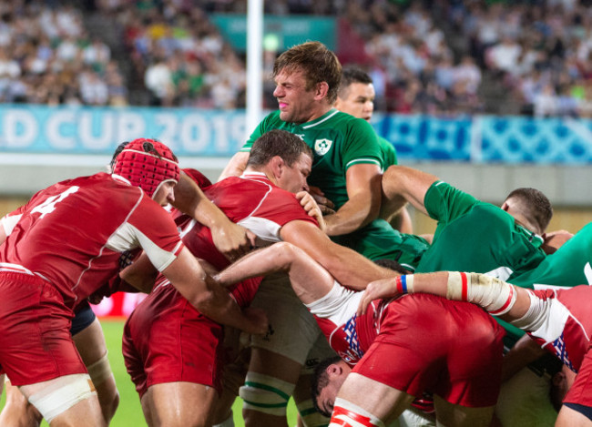 jordi-murphy-gets-crushed-in-a-scrum