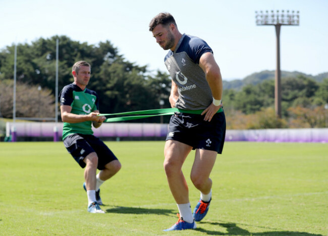 robbie-henshaw-with-keith-fox