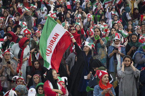 women-march-freely-in-iran
