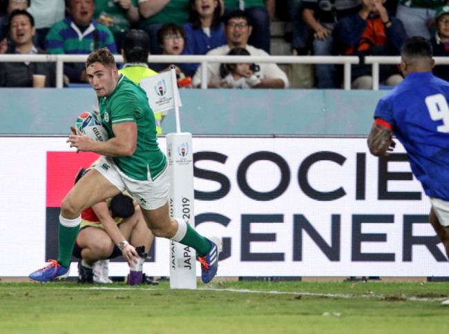 jordan-larmour-scores-their-fifth-try