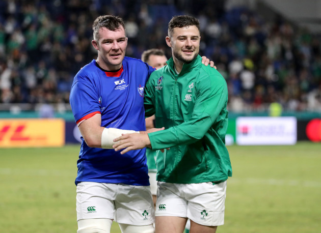 peter-omahony-and-robbie-henshaw-celebrate-after-the-game
