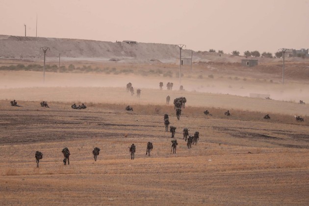 turkish-army-forces-arrive-at-manbij-border