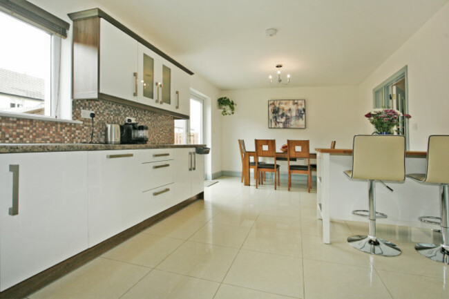 85a4cf011d36d22ff81a6bd5b15a0d78