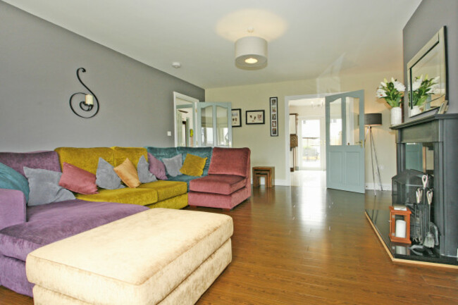 81fabf34cb3e737353dc5d26cf608e0a