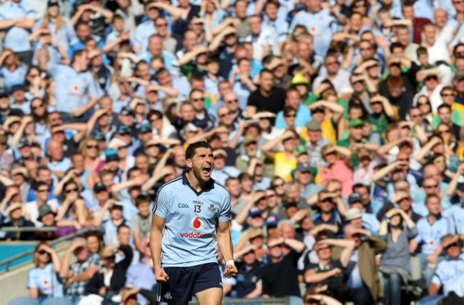 bernard-brogan-celebrates-a-late-point