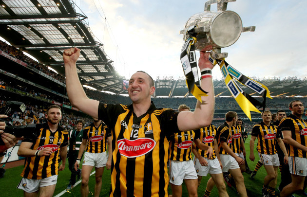 eoin-larkin-celebrates-with-the-liam-mccarthy-cup