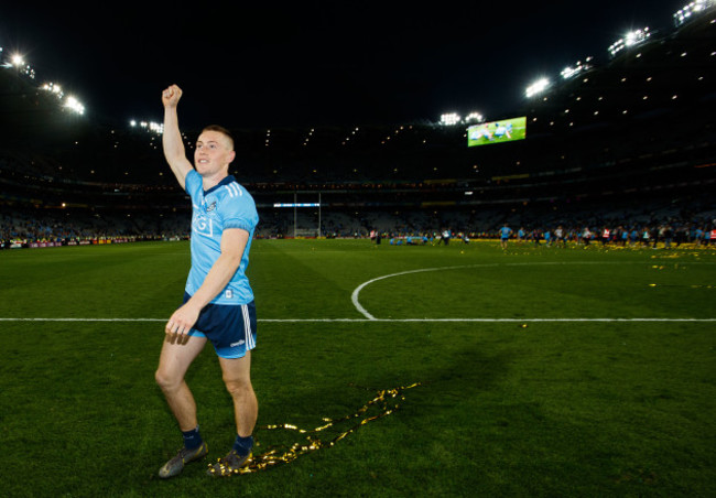 con-ocallaghan-celebrates-after-the-game