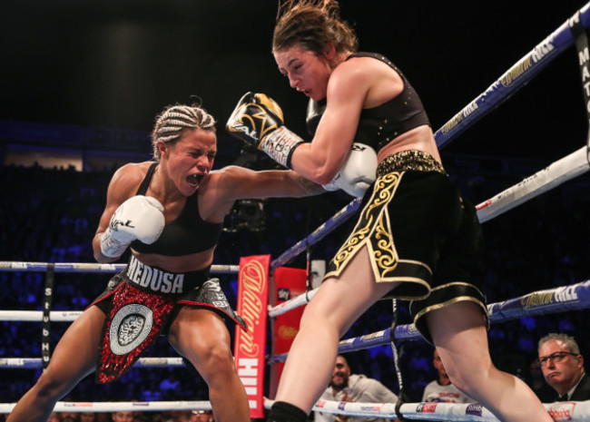 katie-taylor-in-action-with-christina-linardatou