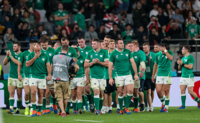 the-ireland-team-dejected-after-the-game