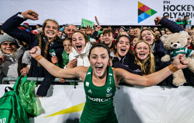 roisin-upton-celebrates-with-fans