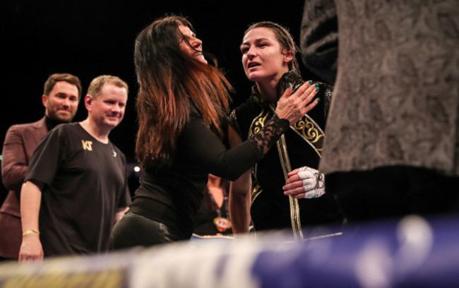 katie-taylor-with-her-mother-bridget-after-winning-the-wbo-world-super-lightweight-championship