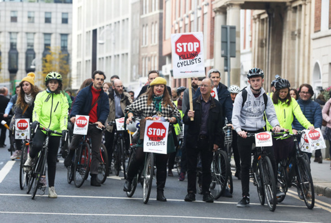 4419 Cyclists protest_90584342