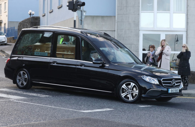 005 Gay Byrne funeral_90584508 (1)