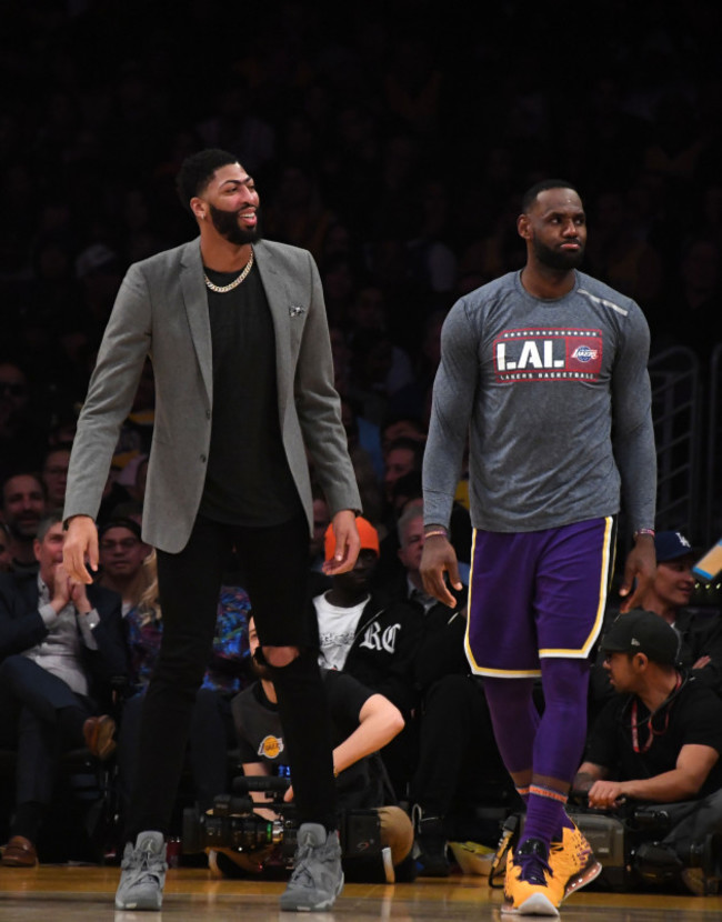nba-golden-state-warriors-at-los-angeles-lakers