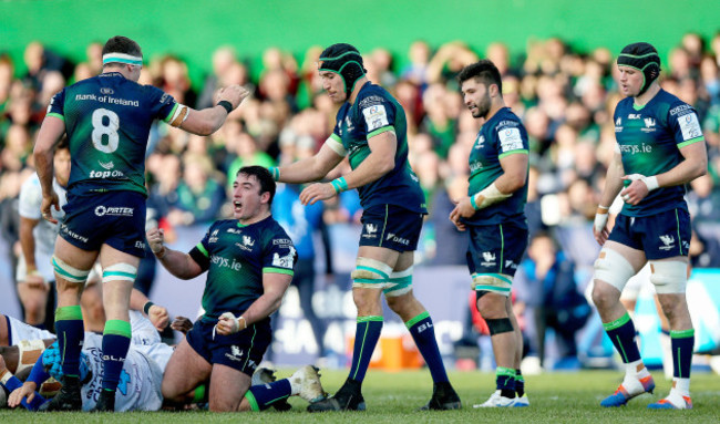 denis-buckley-celebrates-turning-over-possession