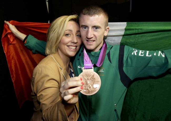 paddy-barnes-and-his-fiance-mari-after-he-received-his-bronze-medal