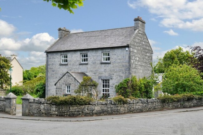 24971eab3a57822bcc681c53b5d19c20