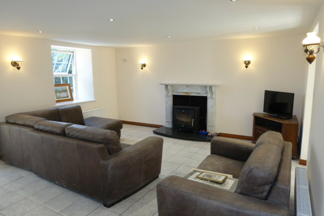 761b737da4cbd0ad12c01f3705949770