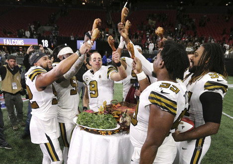 Saints clinch third straight NFC South title, Bills and Bears also