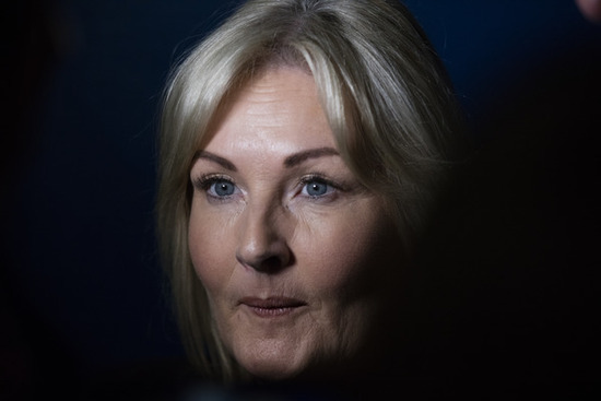 VERONA MURPHY 758A8449