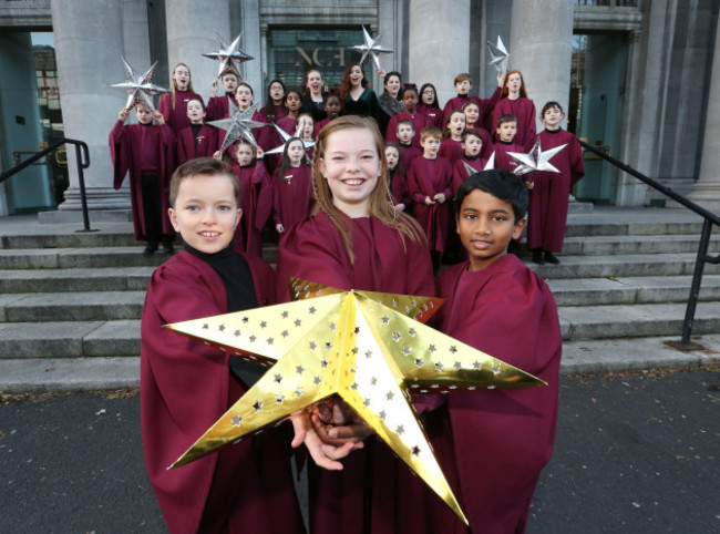 NO FEE 293 Piccolo Lasso choir at NCH