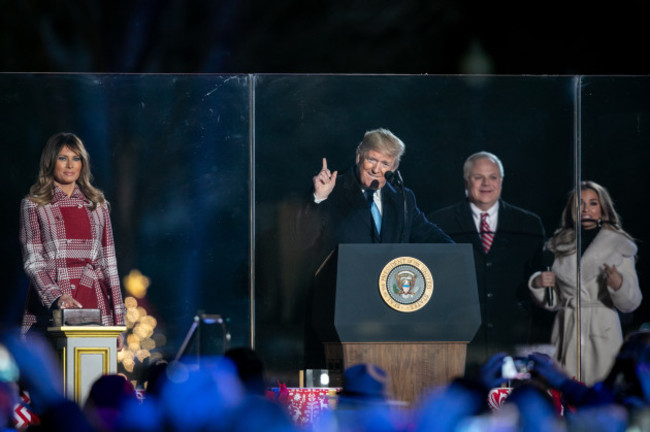 dc-white-house-christmas-tree-lighting-ceremony