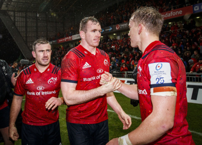 chris-farrell-shakes-hands-with-mike-haley-after-the-game