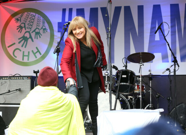 0169Inner City Helping Homeless Concert
