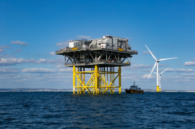 rampion-offshore-wind-farm-off-the-sussex-coast-of-england