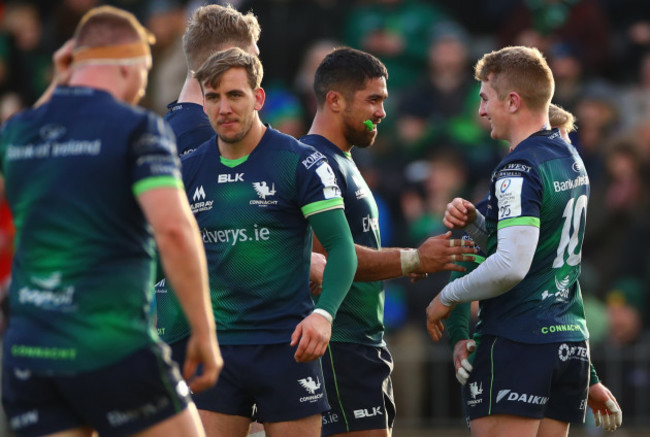 jarrad-butler-and-conor-fitzgerald-celebrates-14122019