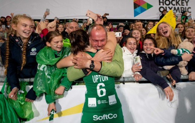 rosin-upton-celebrates-qualifying-for-the-2020-tokyo-olympics-with-her-family