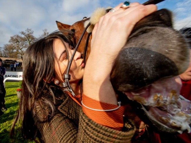 orlaith-kent-with-aspire-tower-after-winning