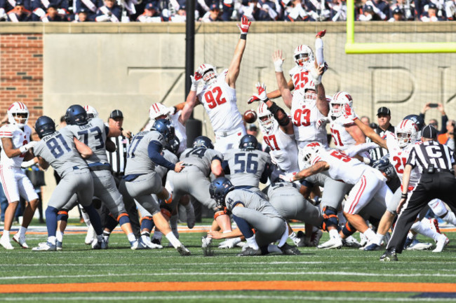 ncaa-football-2019-wisconsin-vs-illinois-oct-19